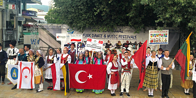 Ohri'de unutulmaz Uluslararası Folklor Festivali gerçekleşti