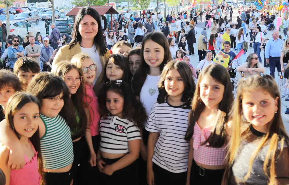 Başkan Gencan Akın, “Çocukların Hakkını Arayabileceği Adil Bir Dünya Mümkün”