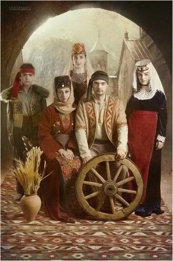 Kafkas Kadınlarının Yaşamları